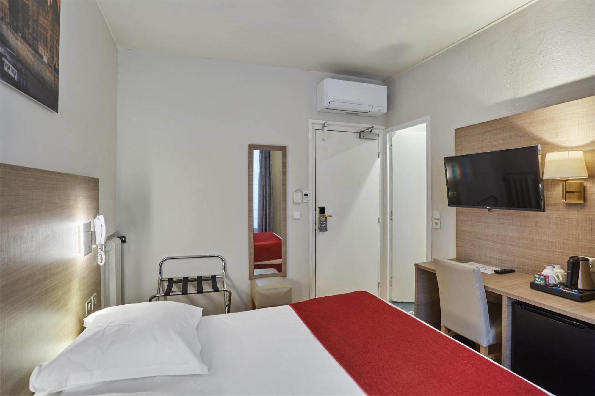 Hotel Lux Picpus Paryż Zewnętrze zdjęcie
